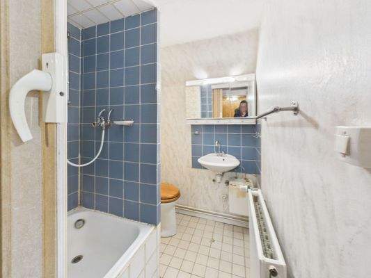 Kossau - Lütt Immobilien  - Bad DG 2