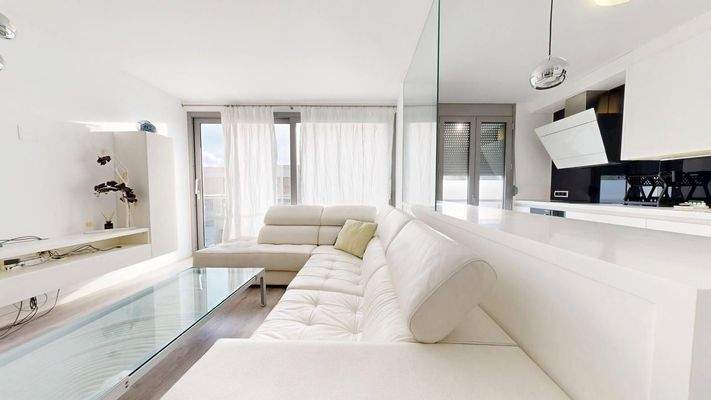 Contemporary-Apartment-for-Rent-in-Pollensa-with-terrace-space-03132026_131240