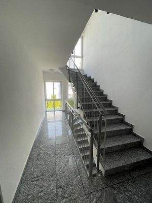 gepflegtes Treppenhaus