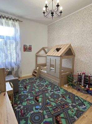 Kinderzimmer 1.OG.jpg