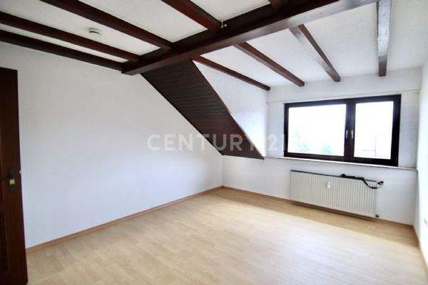 Großes Eltern- Schlafzimmer 