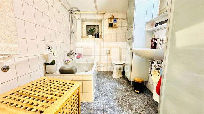 KG Badezimmer / Wanne