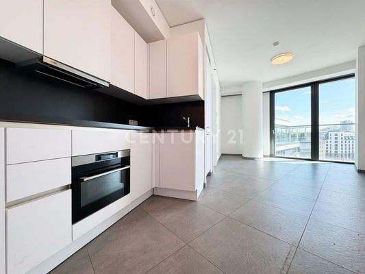 Voll ausgestattete Einbauküche