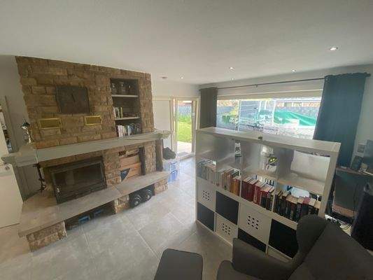 Wohnzimmer 2 (Kamin)