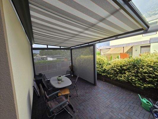 Terrasse überdacht