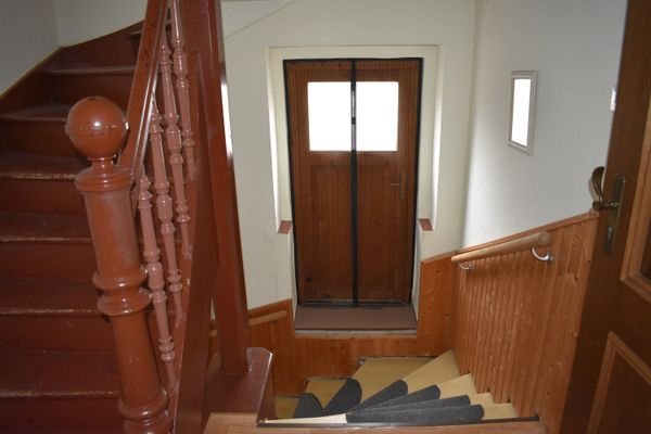 Treppe ins 1.OG