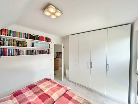 Zimmer 4 im OG