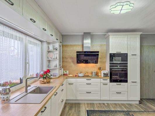 Küche - Werz Immobilien