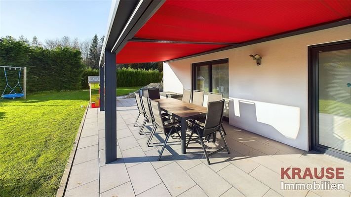 Überdachte Terrasse