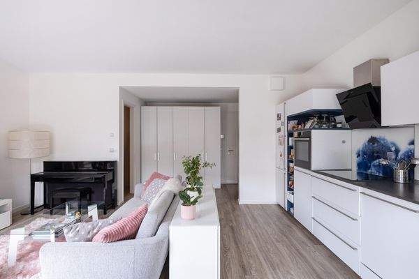 Wonhbereich mit Einbauküche