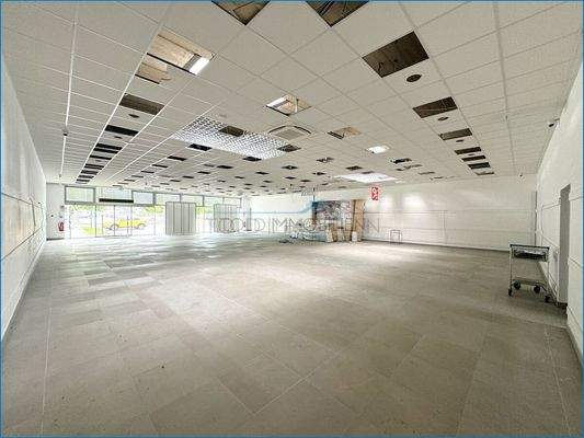 ca. 315 m² Verkaufslfäche