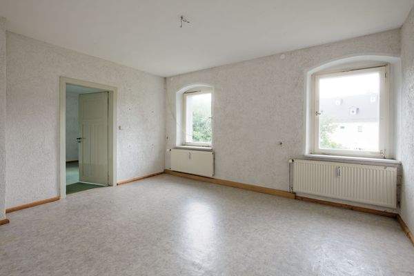 1. OG re Wohnzimmer.jpg