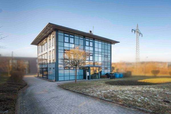 Rückwärtiger Eingang