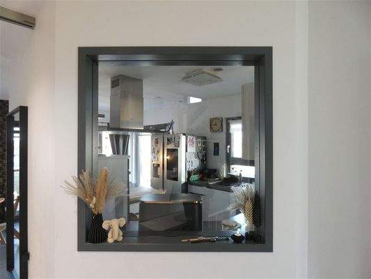 absolutes Highlight, Küchensichfenster