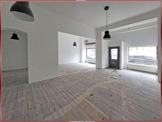 Raum 1 mit Blick zu Raum 2 und