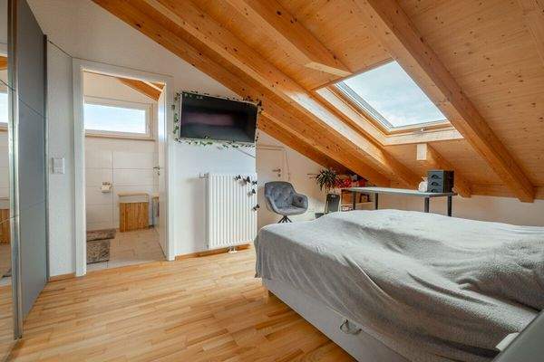 Schlafzimmer Dachgeschoss
