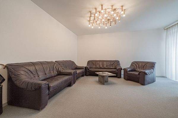 Flur - Wartebereich 2.jpg