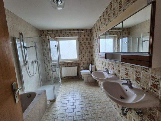 Badezimmer Erdgeschoss