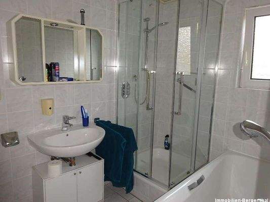 Bad im Obergeschoss