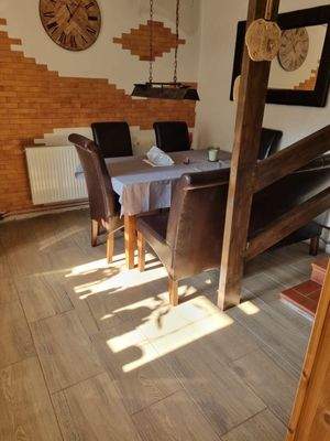 Medien 12-E9309A7B-F740-456C-B245-D3A82933D521