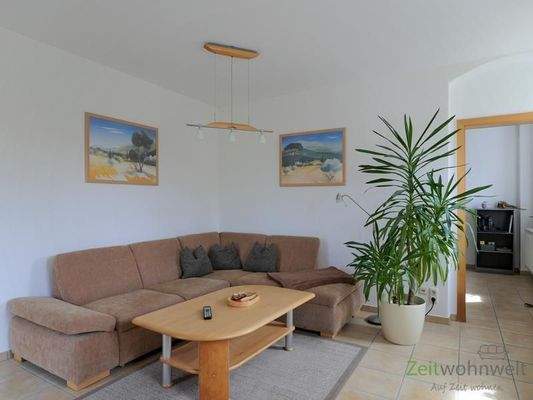 Blick ins Wohnzimmer