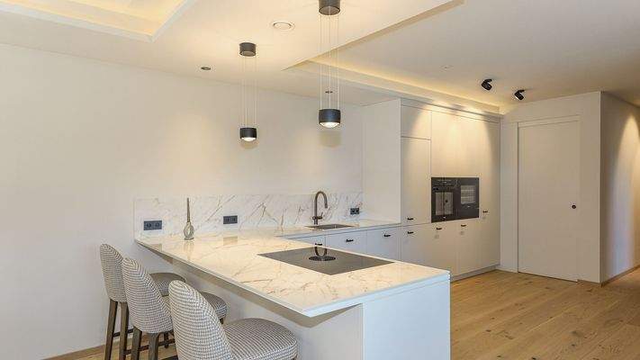 KITZIMMO-Luxuriöse Gartenwohnung mit eigenem Wellnessbereich - Immobilien Brixen.