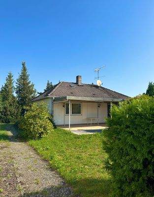 Kleines Fertigbauhaus - unterkellert