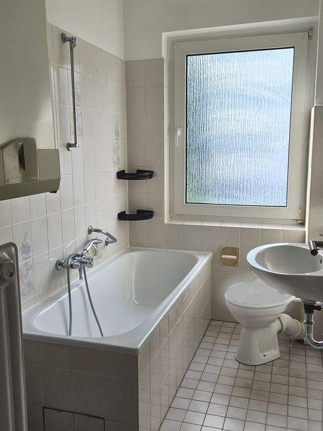 3-Zimmer-Wohnung mit Balkon - Foto 1