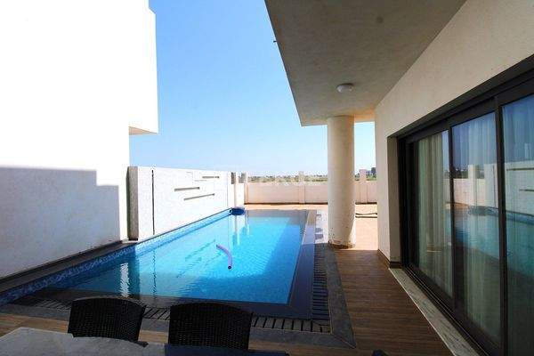 Semi-Detached Villas with Private Pools and Gardens in İskele