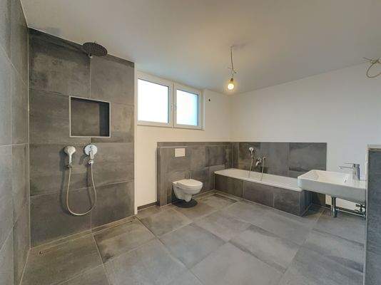 Badezimmer - Erdgeschoss