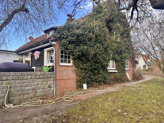 Seitenansicht des Hauses