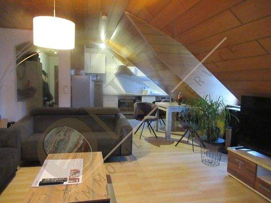 Wohnen, Essen, Küche Bild 3