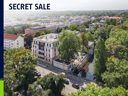 Secret Sale