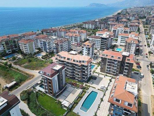 Centrally-Located Flats 100 m from the Sea in Alanya Kestel