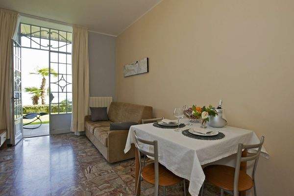 2-Zimmer-Wohnung Nr. 3 mit Terrasse und Garten