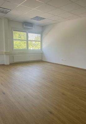 Büro nach Renovierung