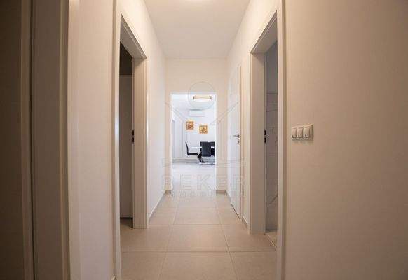 Schlafbereich mit Badezimmer & Gäste-WC