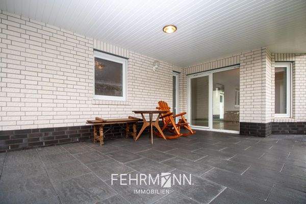 Überdachte Terrasse