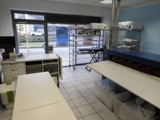 Textilreinigung und Heißmangel