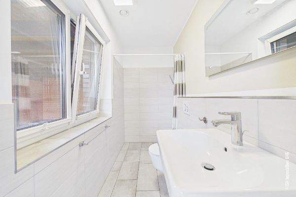 EG Duschbad (Gäste)