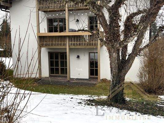 Terrasse mit Gartenzugang