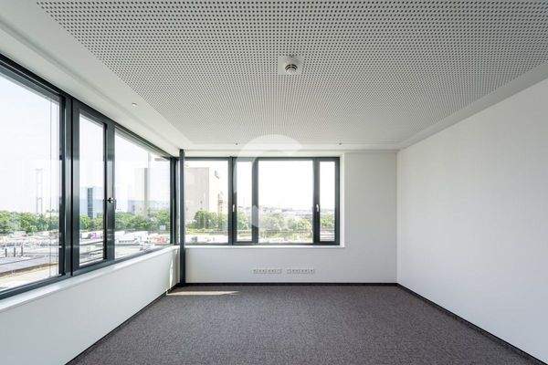 Ulmer Straße 191_DSCF0013