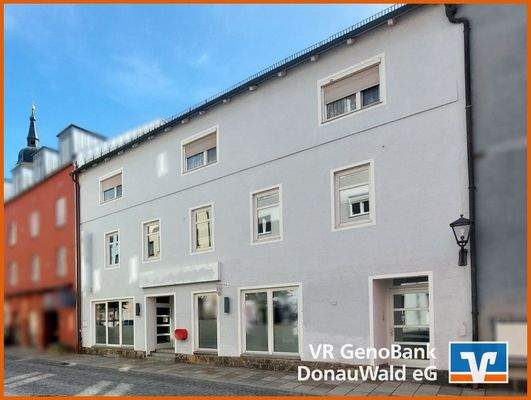 Zentrales Wohn-und Geschäftshaus