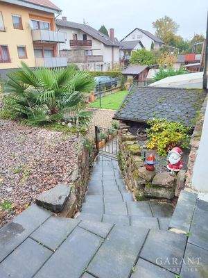 Weg zur Einliegerwohnung