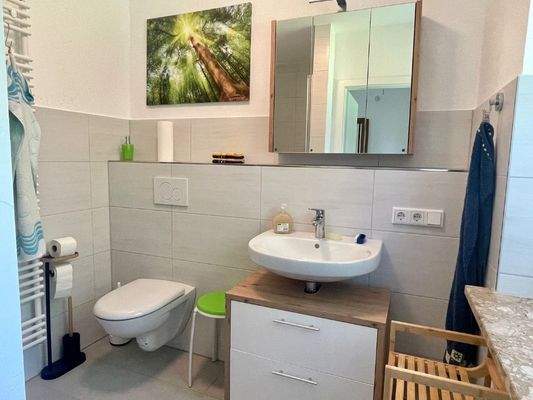 Duschbad im Erdgeschoss