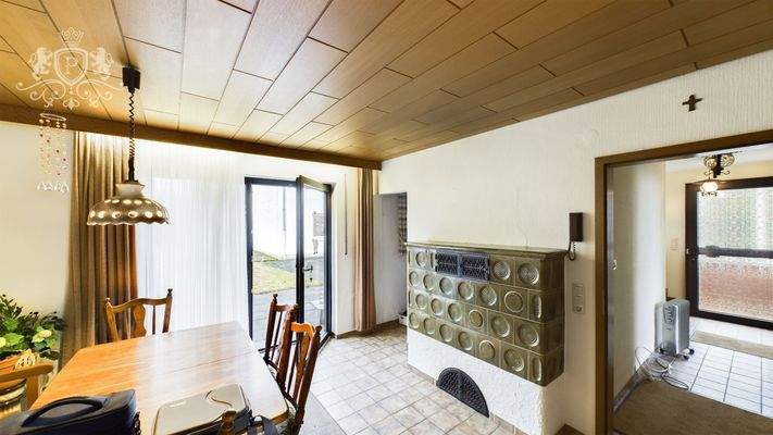 CAM01984G0-PR0439-STILL006