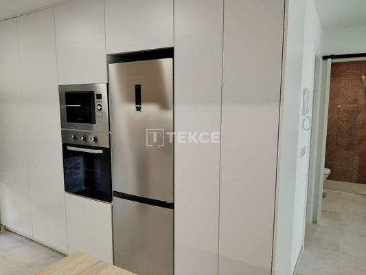 Apartments Influenced by Thai Design in Pilar de la Horadada