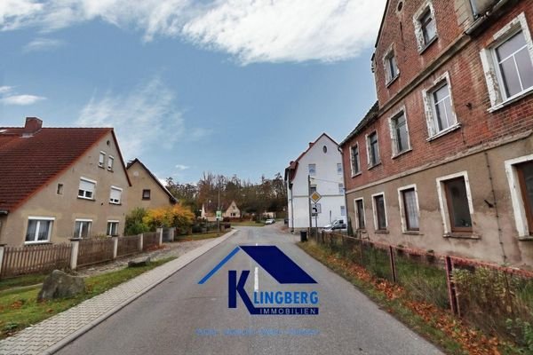 Straßenansicht