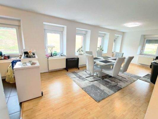 Whg. 2, Wohn-/essbereich