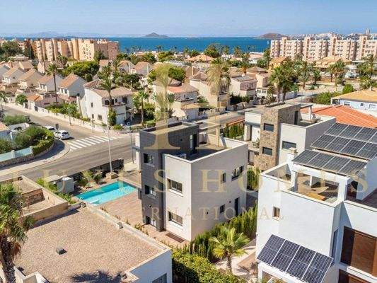 o_1gbsnvotuk311hbjac1b6r1fr2m_1200x800